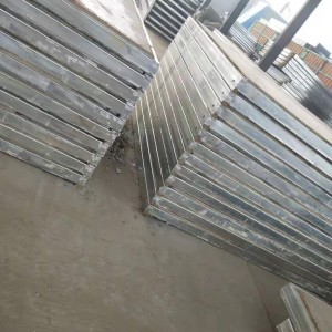 滑翔傘與建筑材料銷售價(jià)格的市場(chǎng)分析